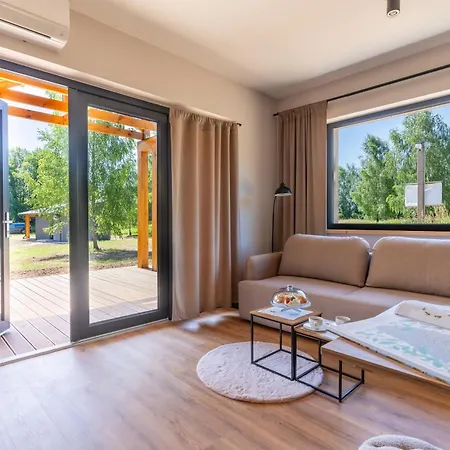 Holiday park Zielona Zaba Derc